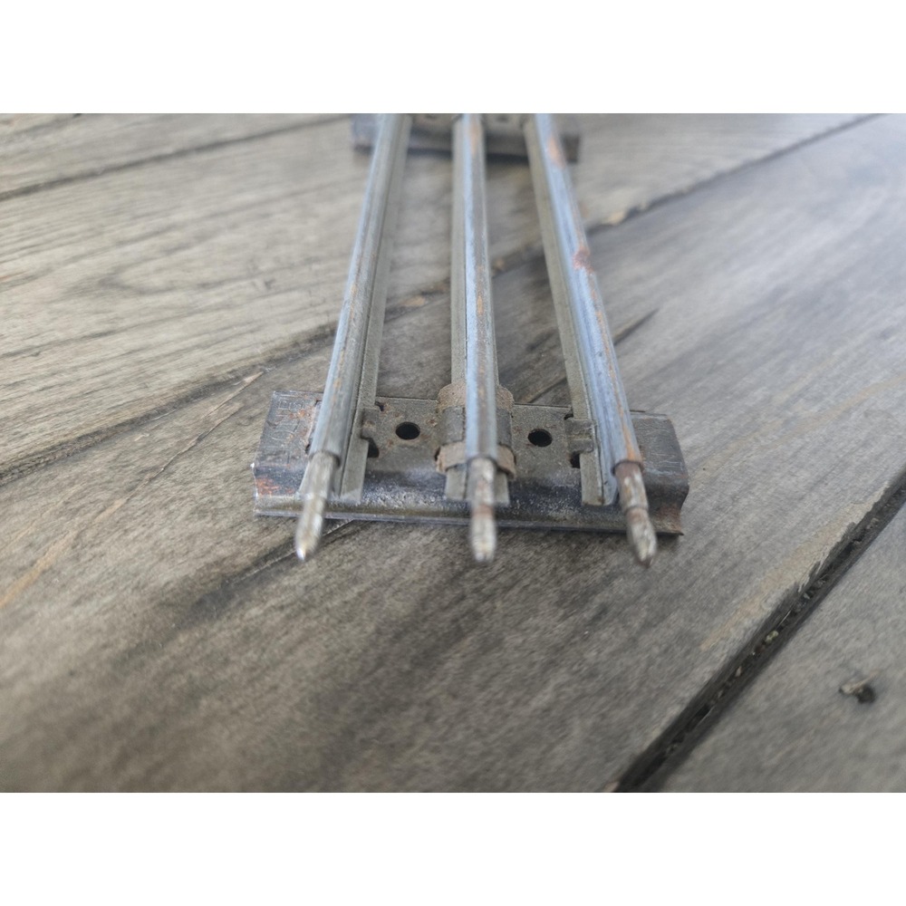 Vintage Lionel O Gauge Tubular Straight Track Lot 26 pc (3) 36" (11) 10" (12) 8" - Picture 4 of 11